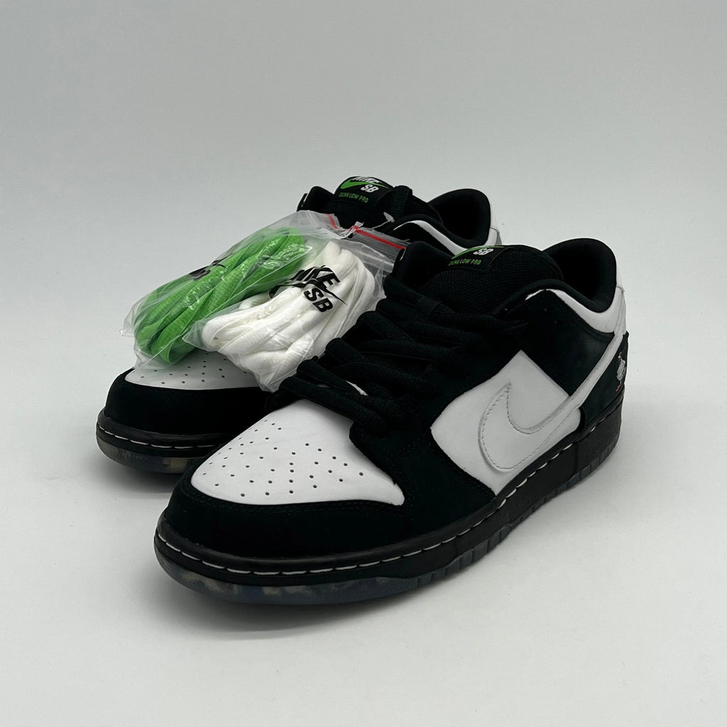 Nike SB Dunk Low Staple Panda Pigeon