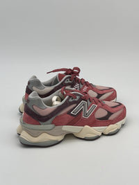 New Balance 9060 Sea Salt Cherry Blossom