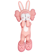 Kaws Holiday Indonésia Figure Pink