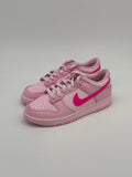 Nike Dunk Low Triple Pink