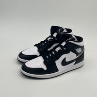 Nike Air Jordan 1 Mid Panda