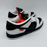 Nike Dunk SB Tighbooth