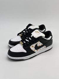 Nike SB Dunk Low Supreme Black